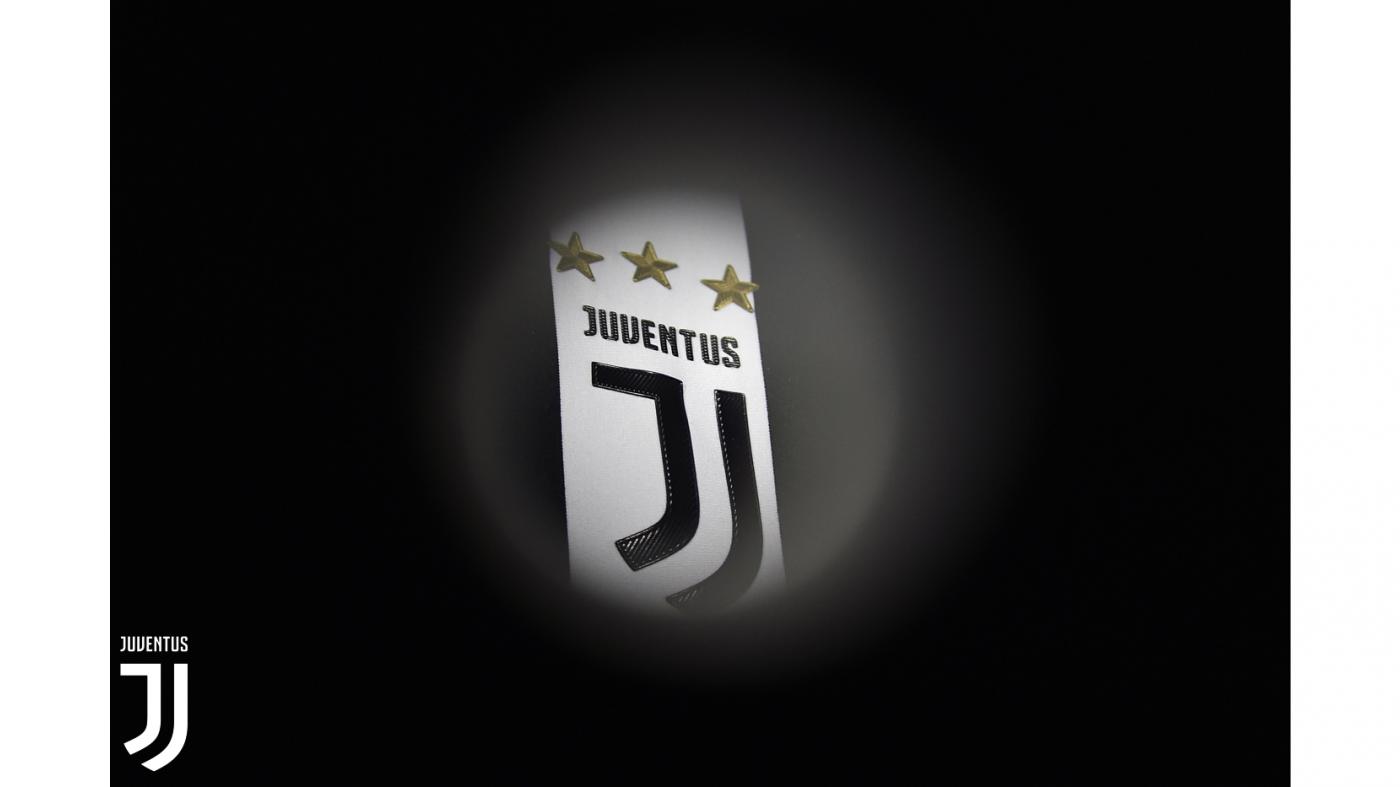 Il nuovo logo della Juventus è già apparso in Holly e Benji Forever nel  2001