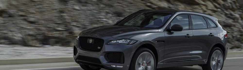 Nuova Jaguar F-PACE Dark Edition